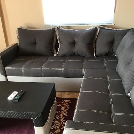 Apartments Ismy Ulcinj Bagian luar foto