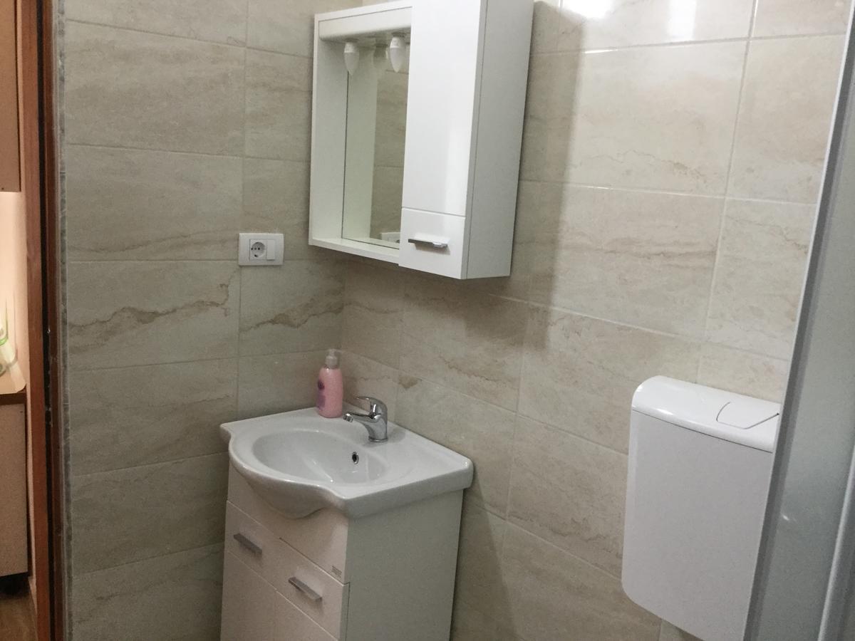 Apartments Ismy Ulcinj Bagian luar foto
