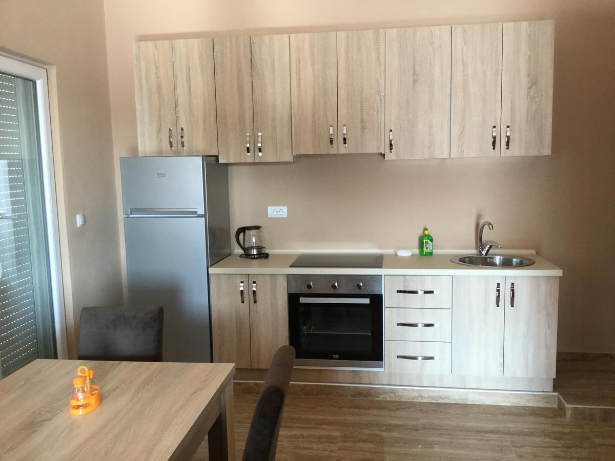 Apartments Ismy Ulcinj Bagian luar foto